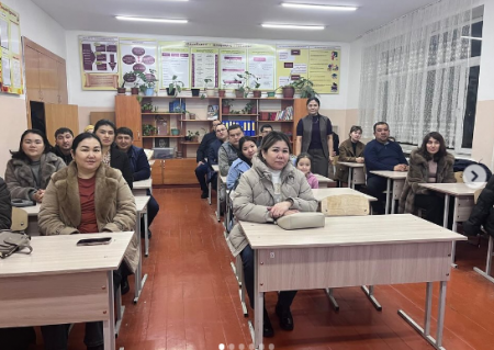 Ата-аналар жиналысы: жоғары сынып оқушыларының қауіпсіздігі талқыланды