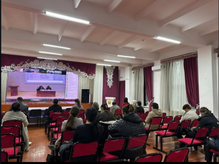 Мектебімізде қала прокуратурасының ұйымдастыруымен ZOOM платформасы арқылы қалалық ата-аналар жиналысы өтті.